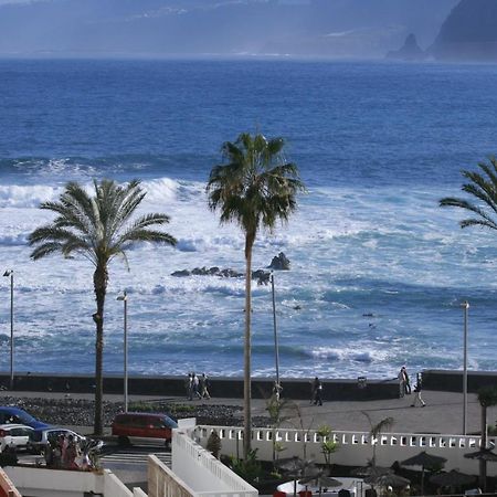 Ferienwohnung Magnificent Studio With A Terrace Overlooking The Sea! Puerto de la Cruz  Exterior foto