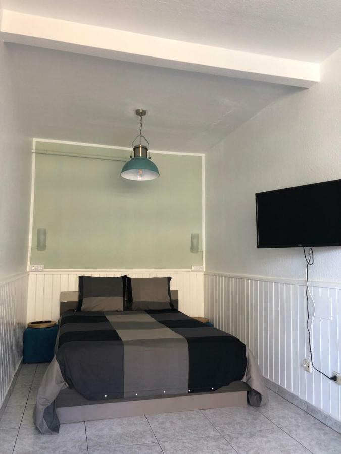 Ferienwohnung Magnificent Studio With A Terrace Overlooking The Sea! Puerto de la Cruz  Exterior foto